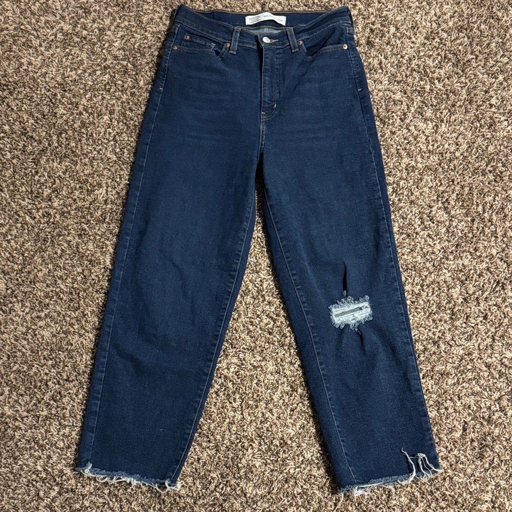 Signature by Levi Strauss Women's Ultra High Rise Straight Leg Jeans 9|29W